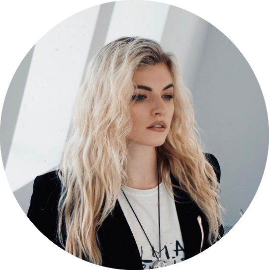 Chiara ist Influencer & Social Media Managerin bei Nippli